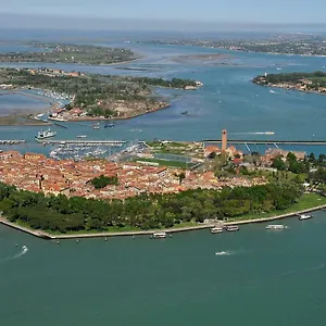 https://venezia-vaniglia-guest-house.hotelslidodijesolo.com